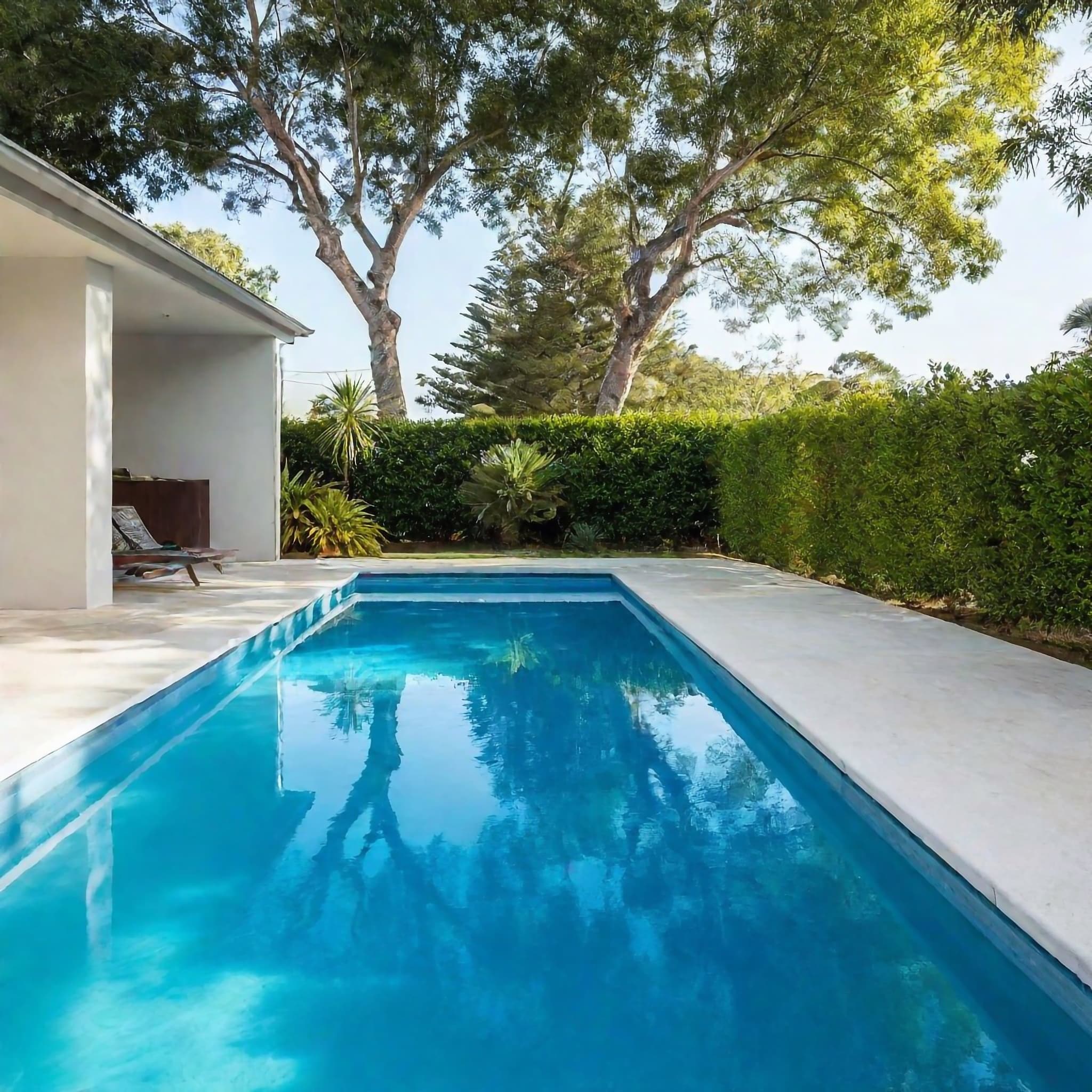 Non-slip concrete pool surround